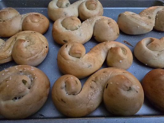 Chive Spiral Rolls image 0